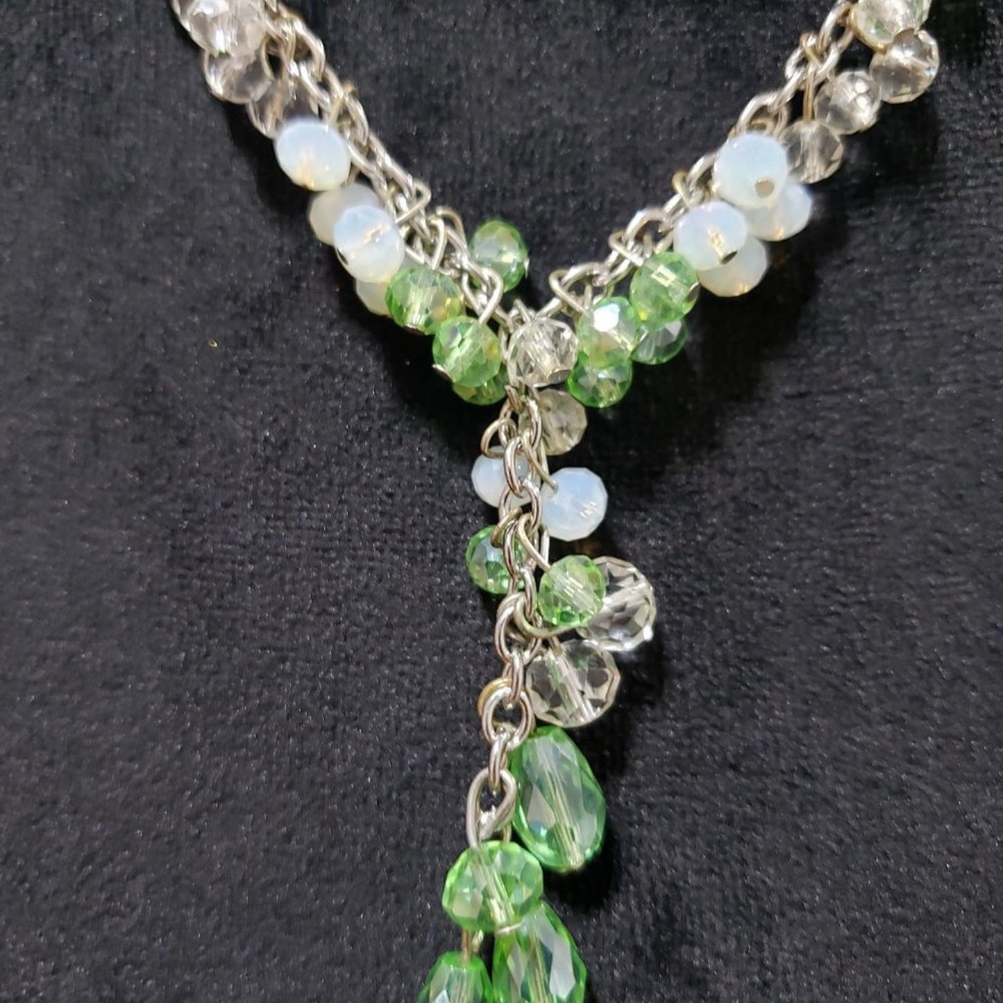 Women's Modern Beautiful Multicoloured Gemstone Fashion Teardrop Necklace