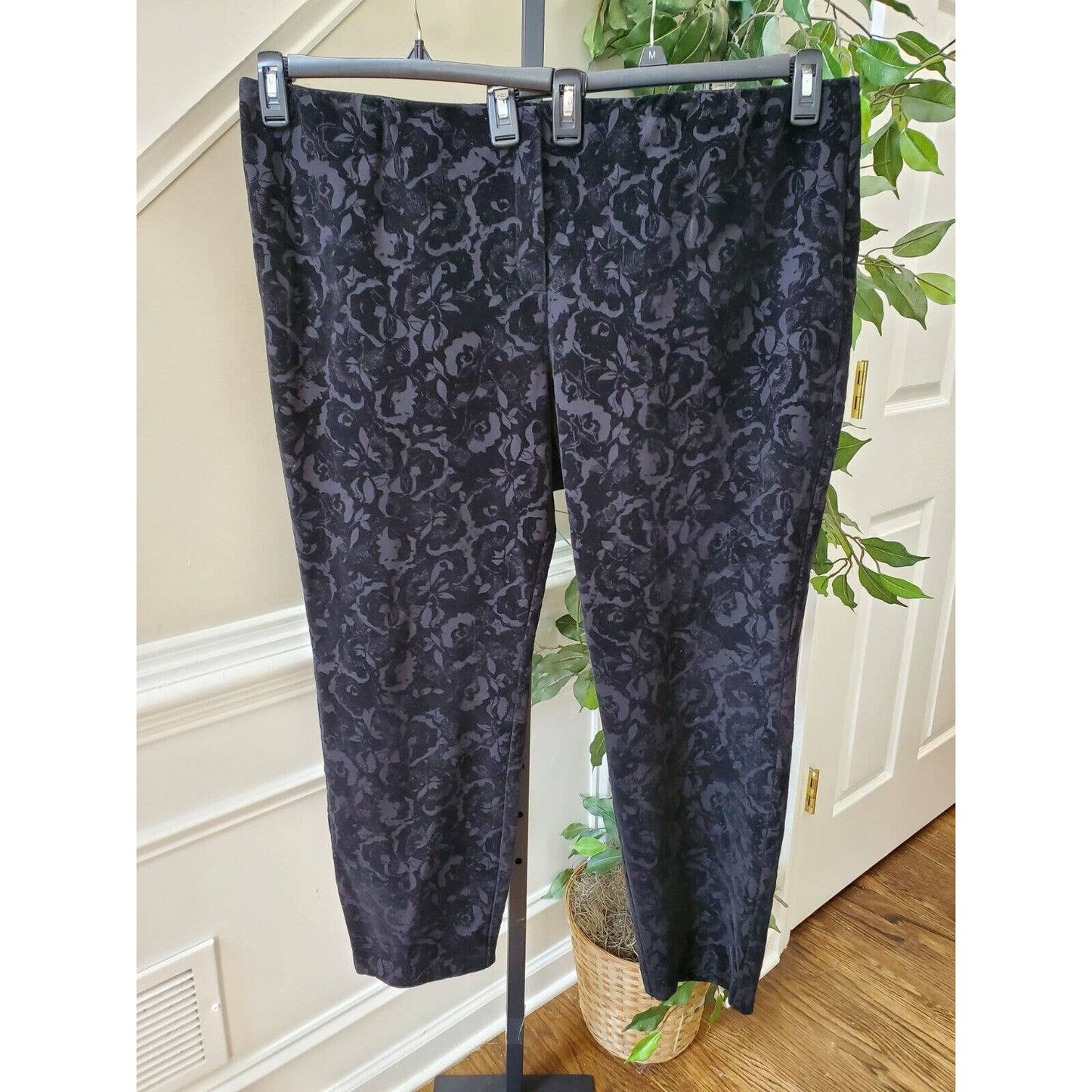 Alfani Women's Black Brocade Rayon Mid Rise Pull on Straight Casual Pant 22W