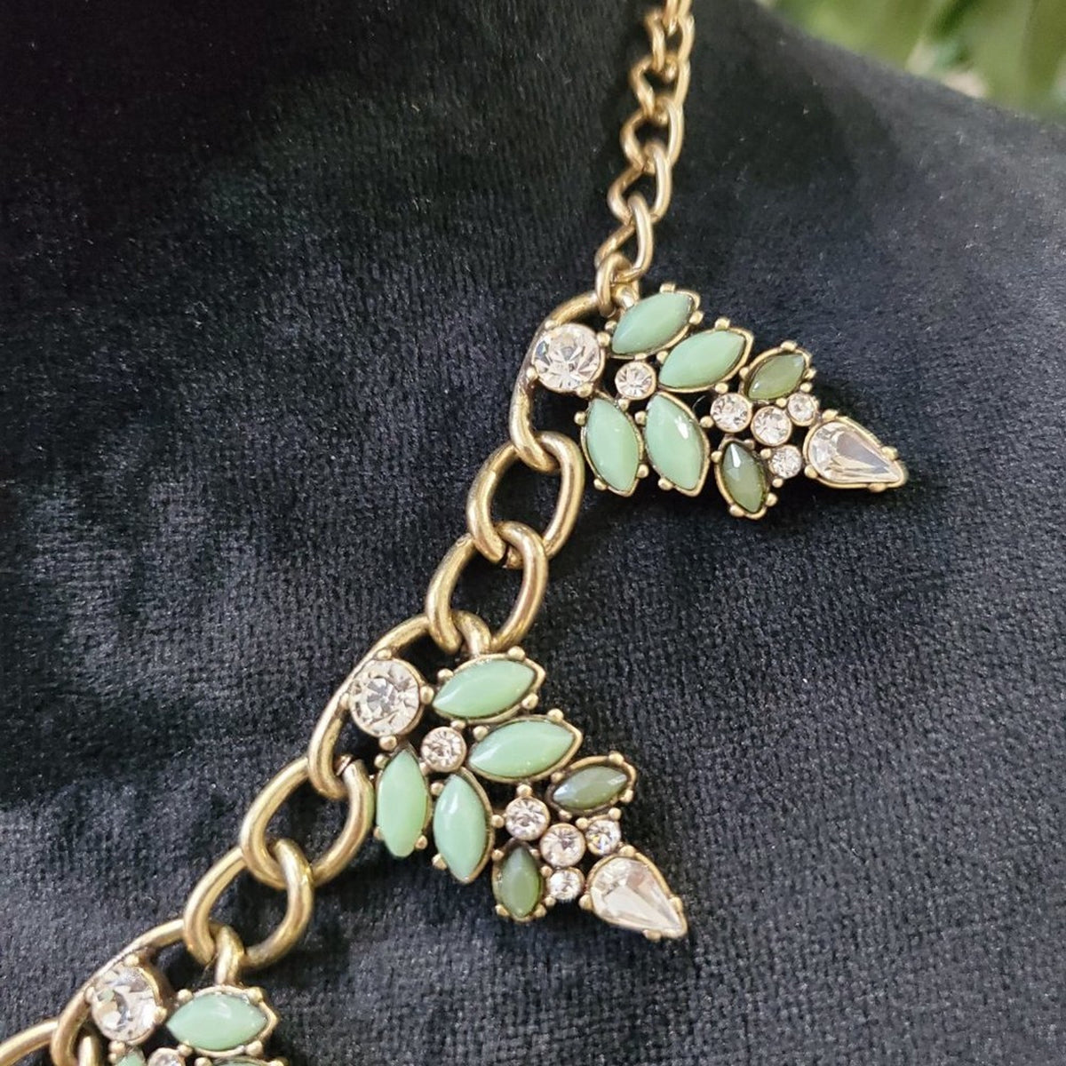 Loft Women's Green & Crystal Beaded with Lobster Clasp Statement Necklace