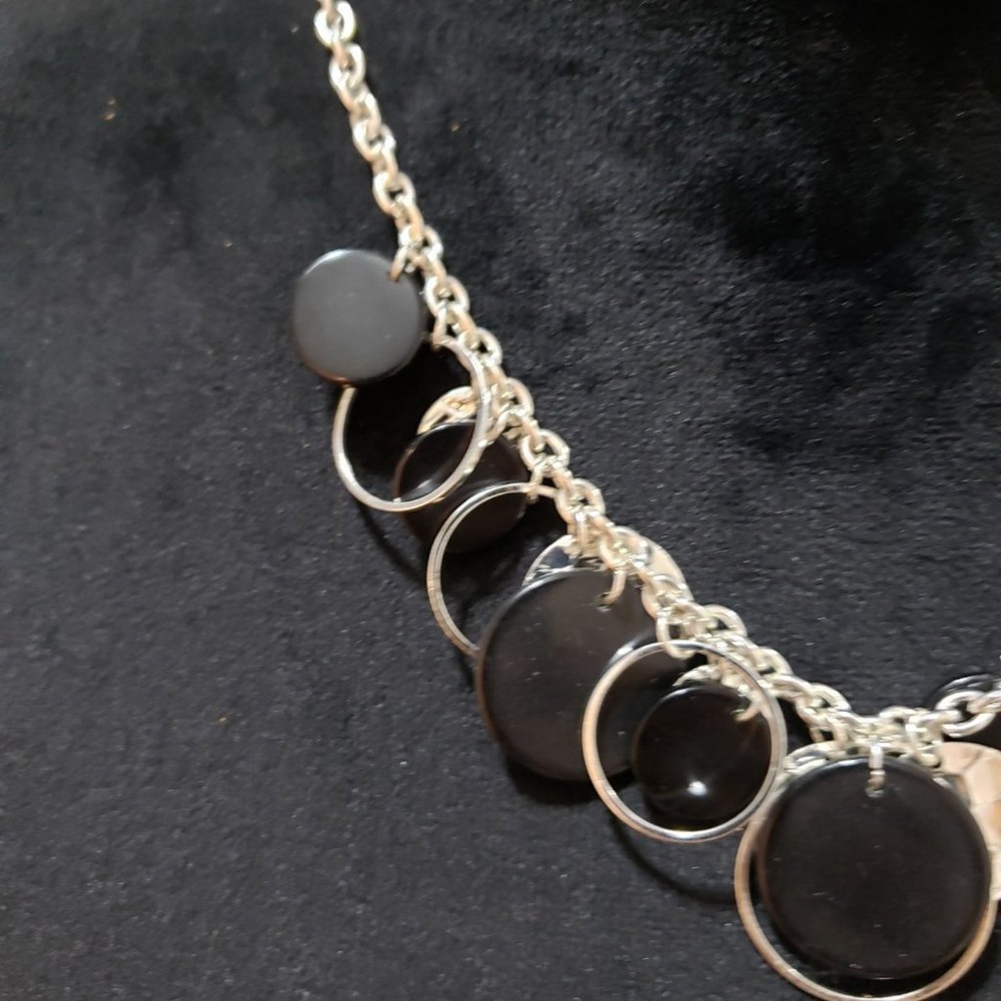 Womens Silver Black Round Rhinestone Collar Necklace & Earrings w/Lobster Clasp