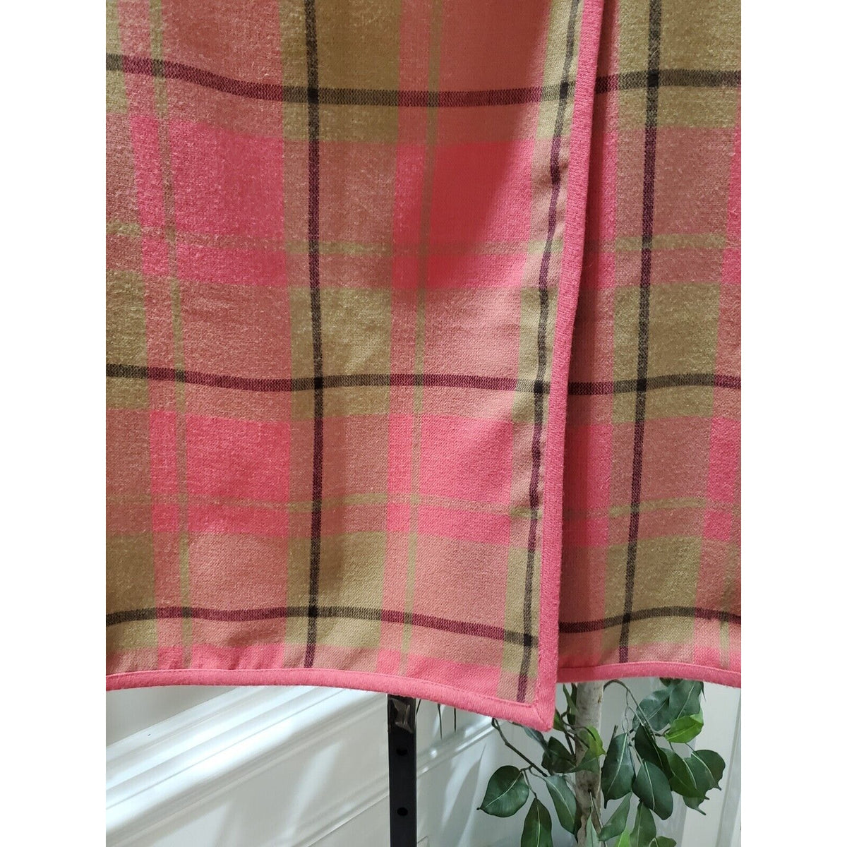 Evan Picone Vintage Pink Plaid Polyester Blend Casual Button Front Skirt Size 12