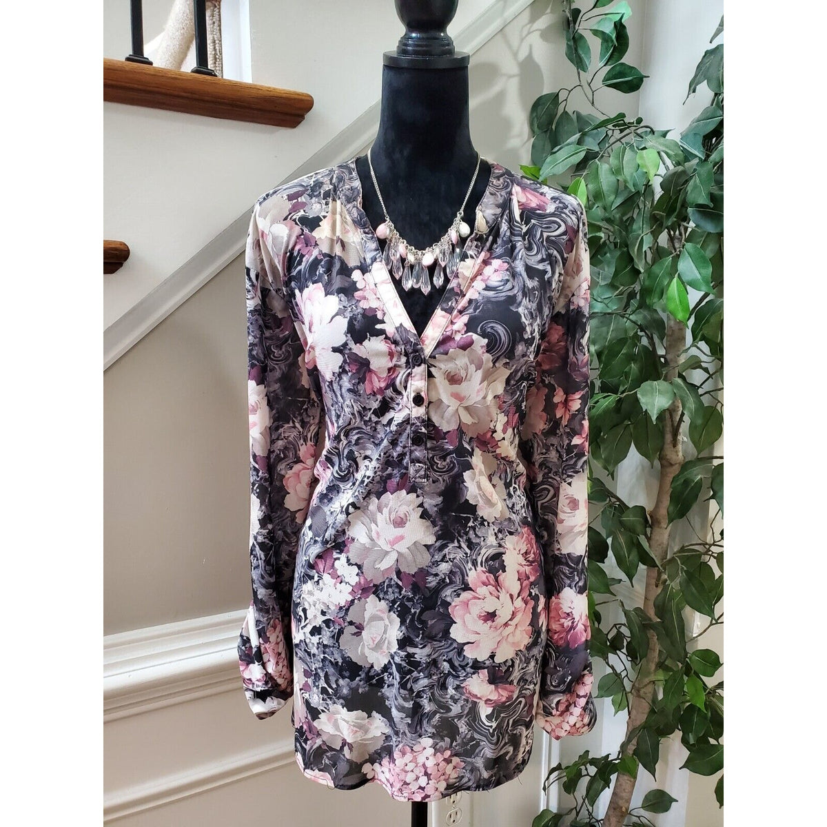 G Collection Women Floral Polyester V-Neck Long Sleeve Casual Top Blouse Size 2X