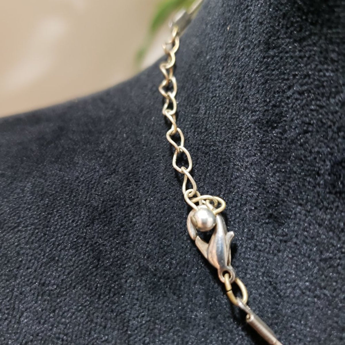 Womens Fashion Single Strand Pink Color Rhinestone Pendant Necklace with Lobster