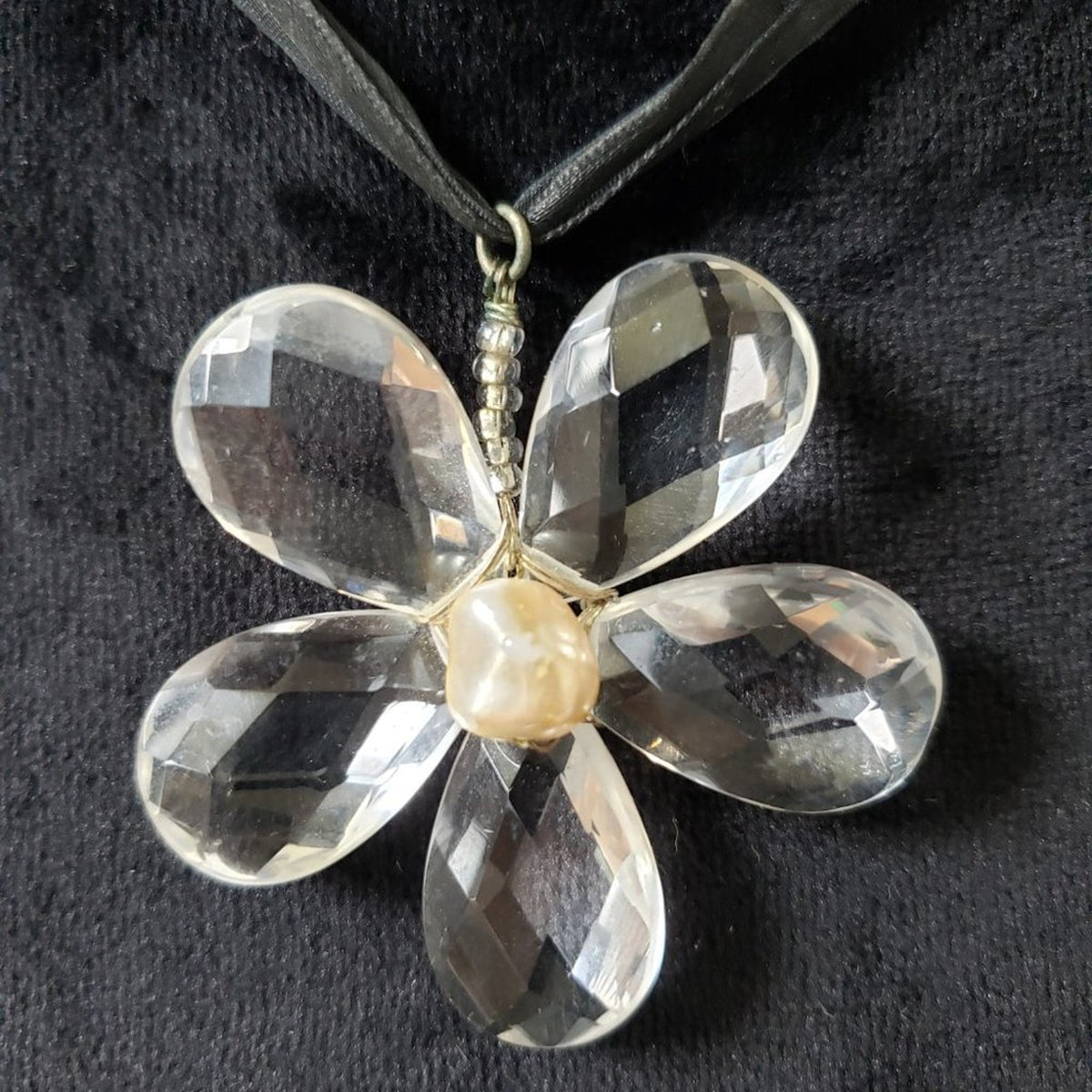 Women's Clear Crystal Flower Charms Pendant Necklace