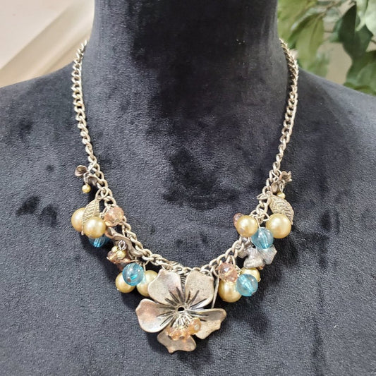 Women's Vintage Pearl Flower Resin Beads Choker Statement Necklace
