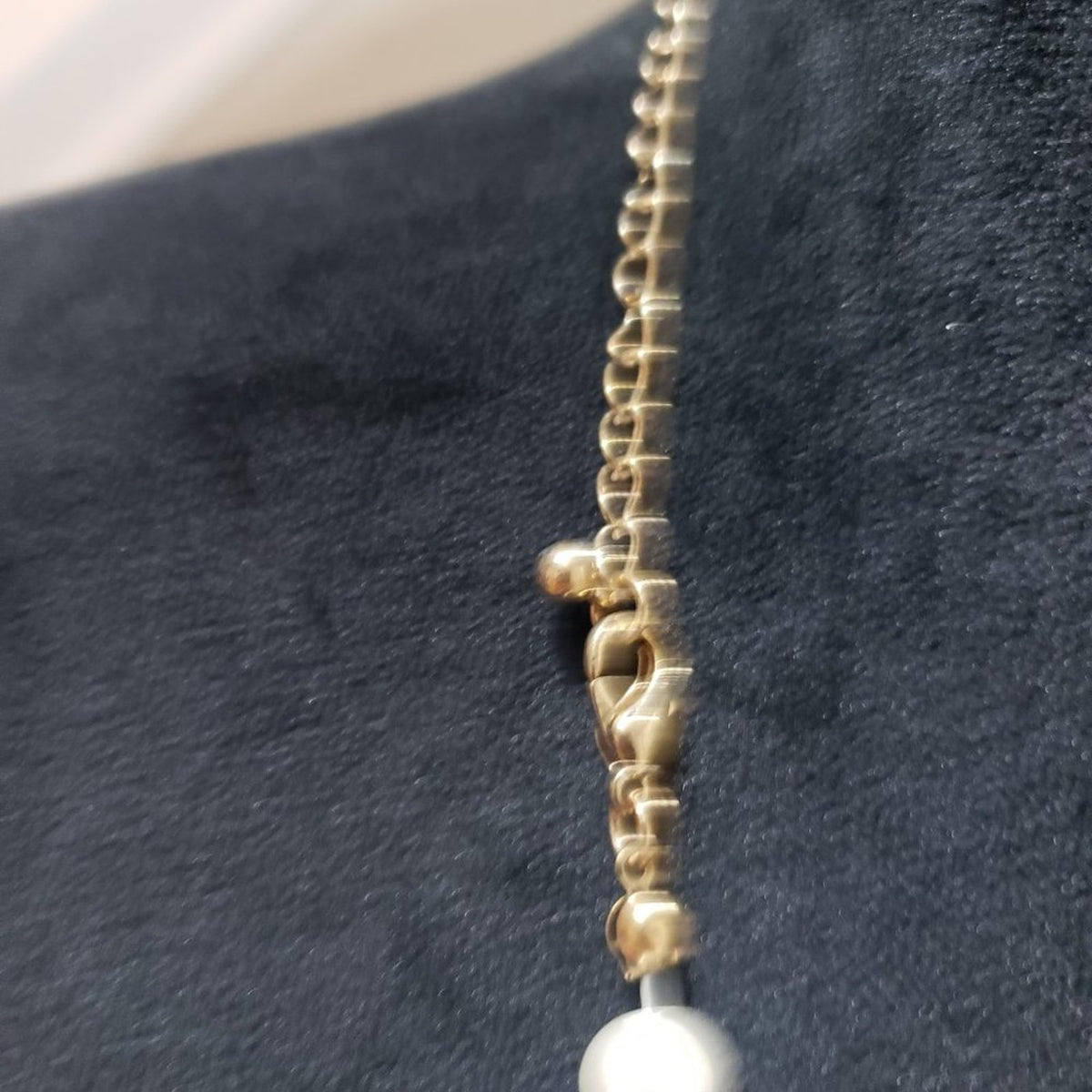 Womens Fashions Gold Tone Flower Heart Beaded Collar Necklace w/ Lobster Clasp