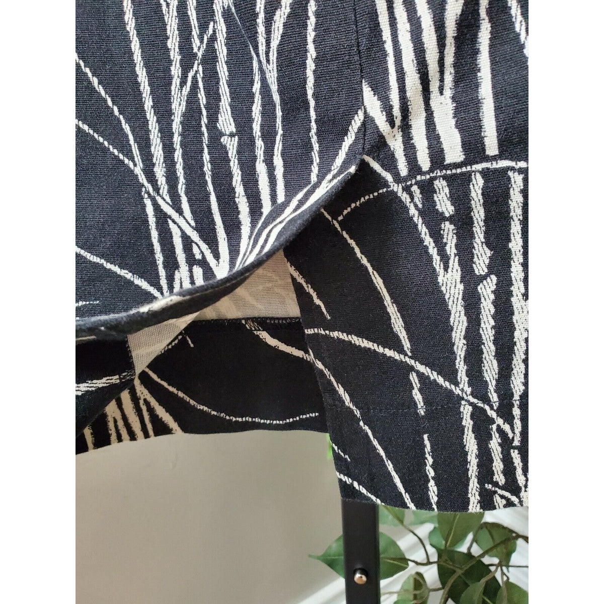 Talbots Women's Black & White Cotton Bamboo Print Knee Length Pencil Skirt 4