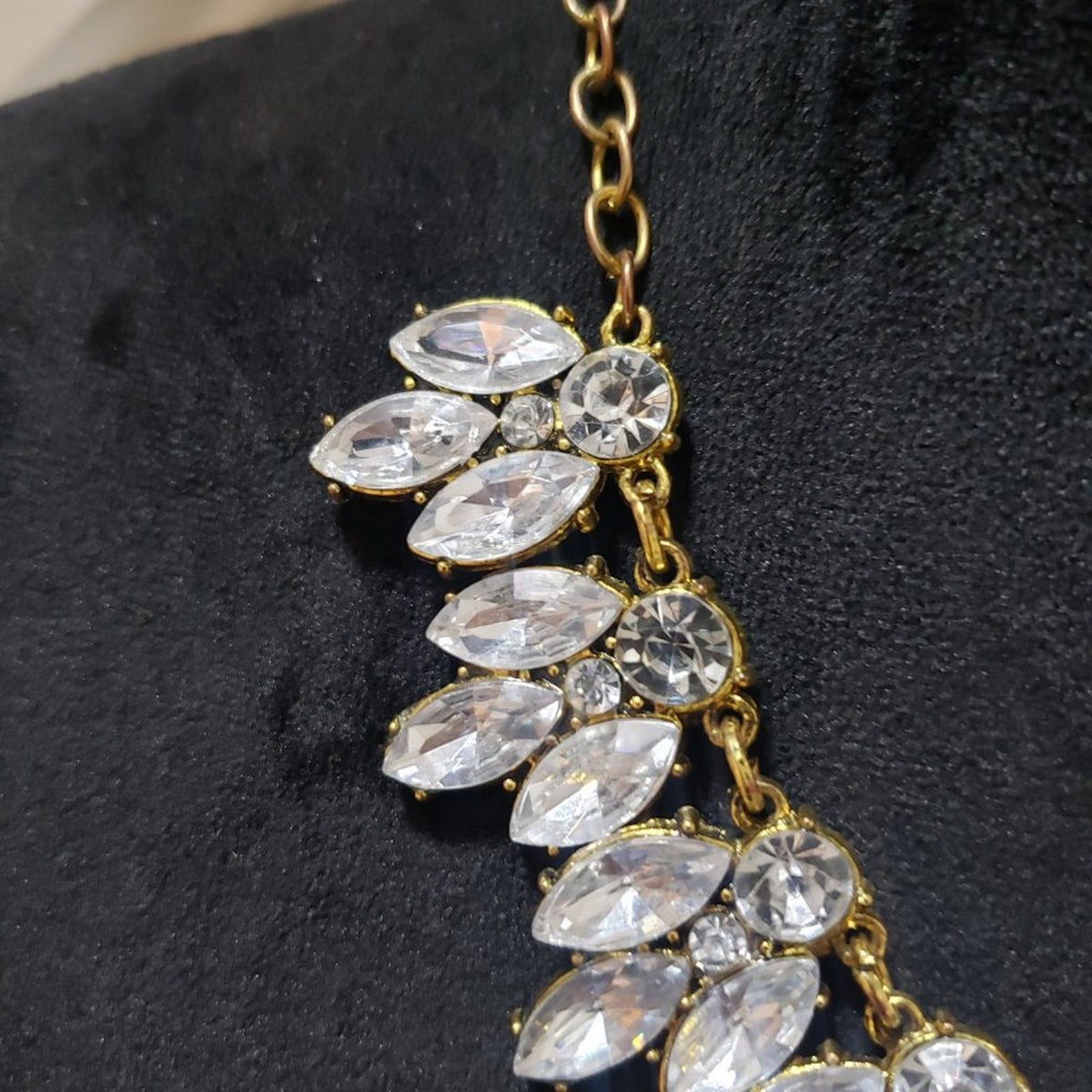 Crystals Rhinestone Antique Gold Color Metal Statement Choker Necklace