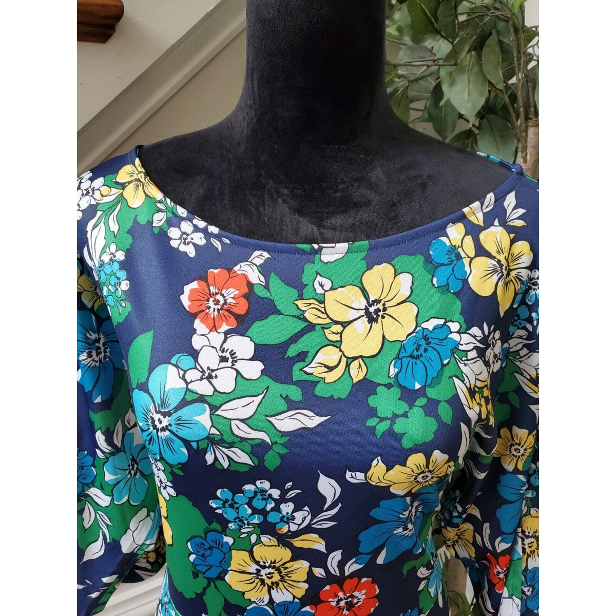 Women's Blue Floral Polyester Round Neck Long Sleeve Casual Knee Length Dress M
