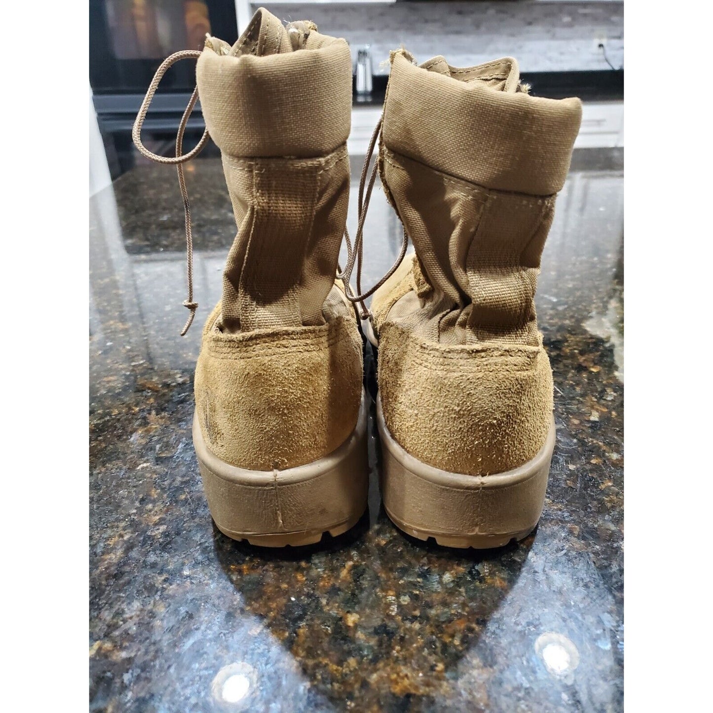 Vibram Brown High Top Safety Toe Ultra-light Combat Boots Military Boots Size 9