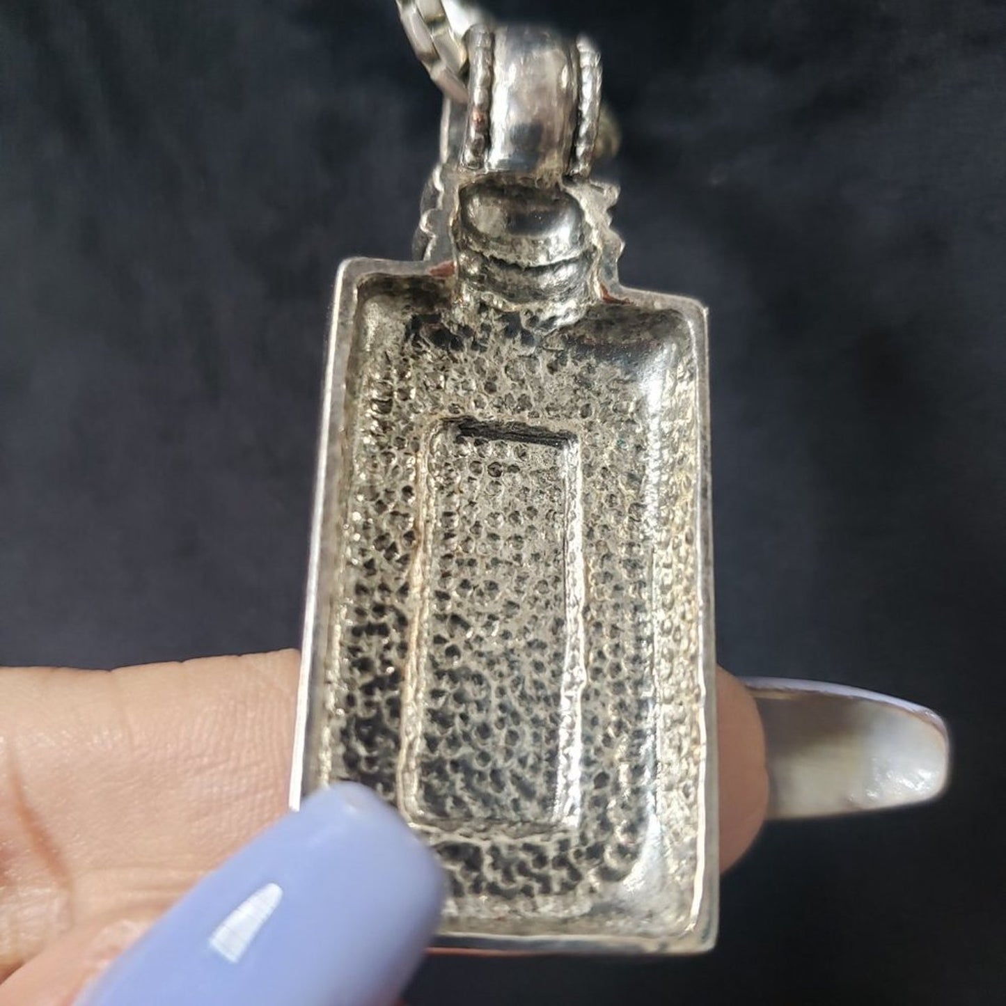 Women's Green Turquoise Gold Tone Rectangle Hammered Pendant Necklace