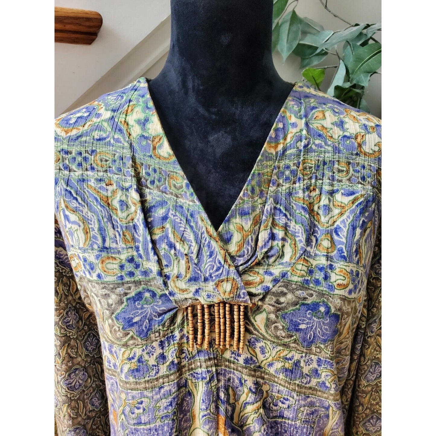 Carole Little Women's Multicolor 100% Rayon V-Neck Long Sleeve Top Blouse Size 6