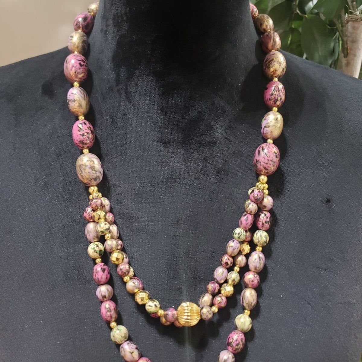 Womens Fashion Triple Strand Pink and Gold Color Stones Chunky Beaded Necklace