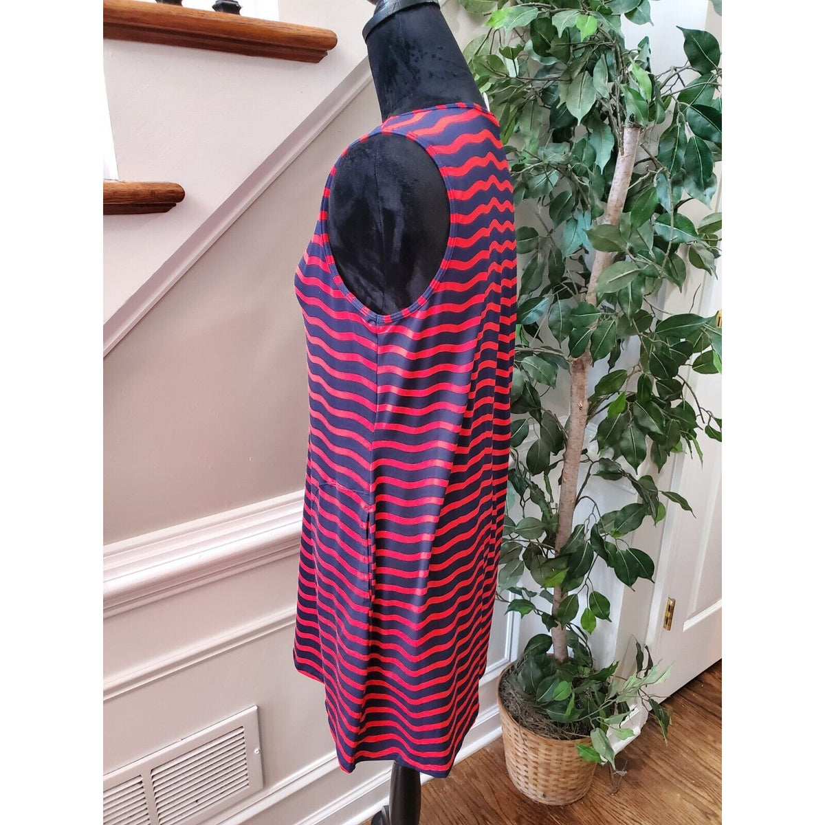 Tommy Bahama Red Navy Blue Sea Swell Split Neck Spa Dress Tassel Ties Size Small