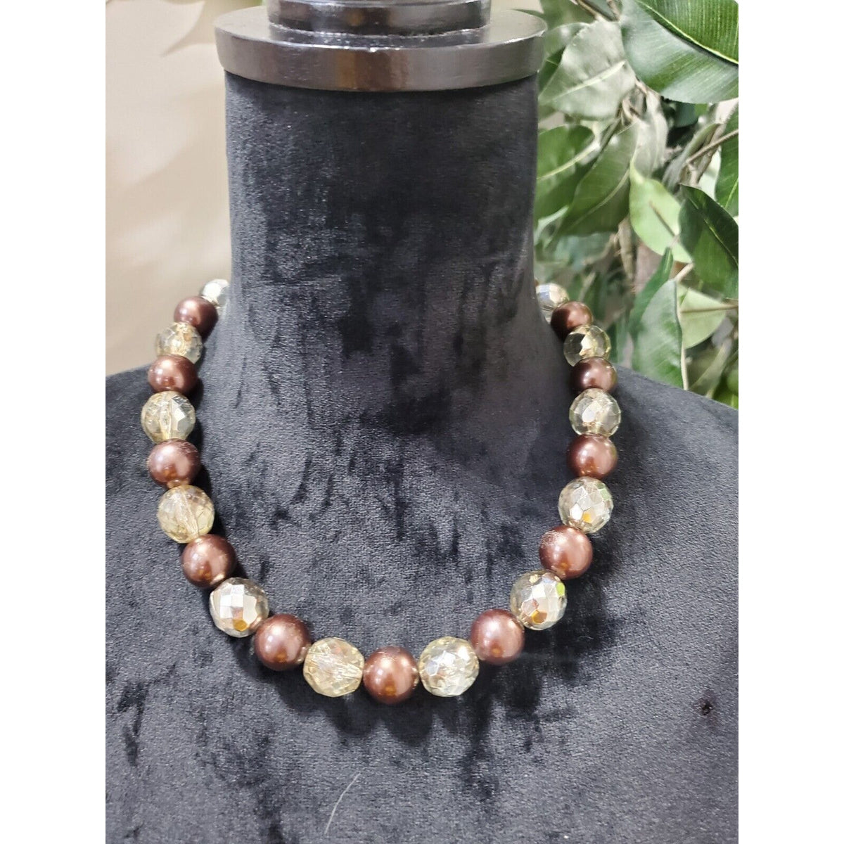 Women's Faux Pearl Round Bubble Glitzy Topaz Rhinestone Beaded Stylish Necklace