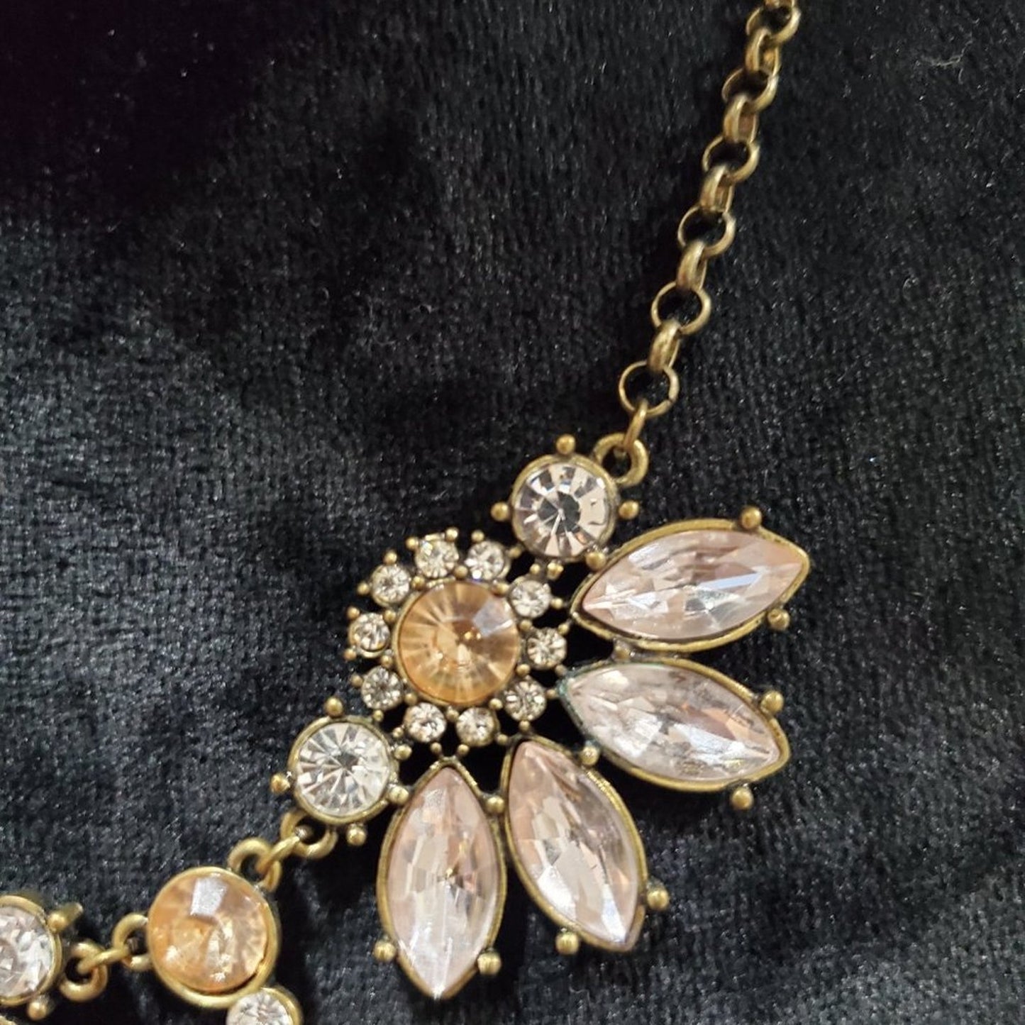 Women's Three Flower Necklace Large Crystal Petals Bib Style Spring Necklace