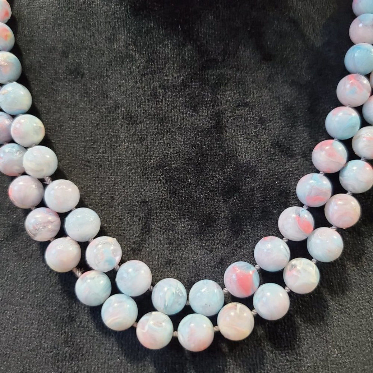 Women's Pink & White Two Layer Round Beaded Fashion Jewelry Necklace