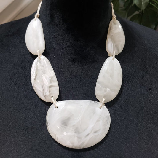 Womens Iridescent White Bone Link Chain Choker Necklace with Lobster Clasp