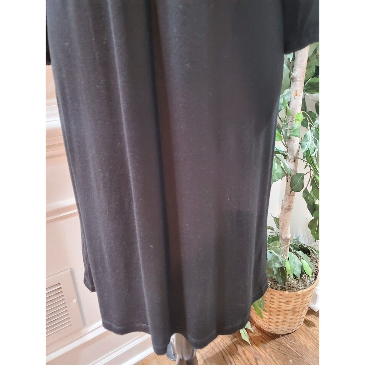 Chico's Women's Black Solid Viscose Off Shoulder Long Sleeve Knee Length Dress S