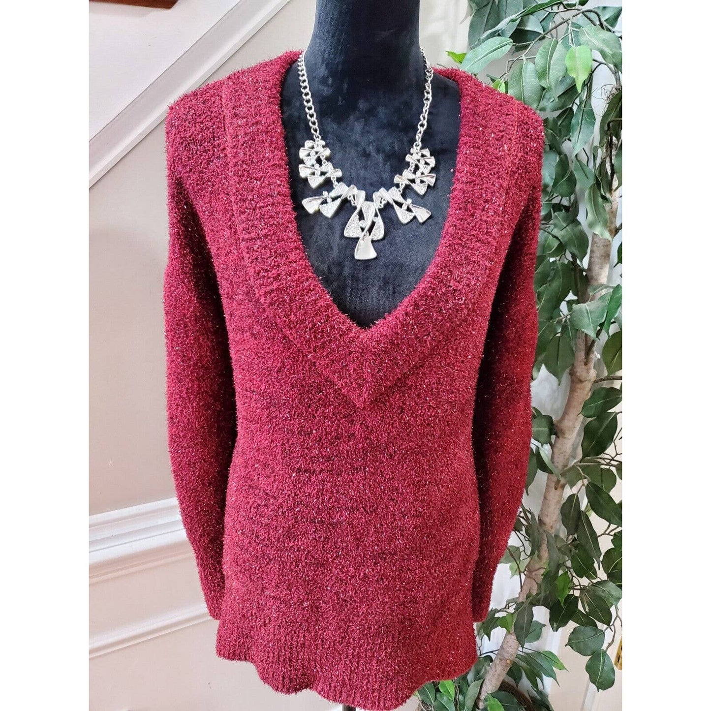 Ava & Viv Women's Red Polyester V-Neck Long Sleeve Pullover Knit Sweater Size 2X