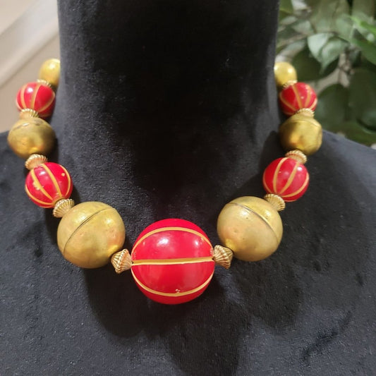 Women's Modern Fashion Red & Gold Tone Coral Beaded Choker Necklace