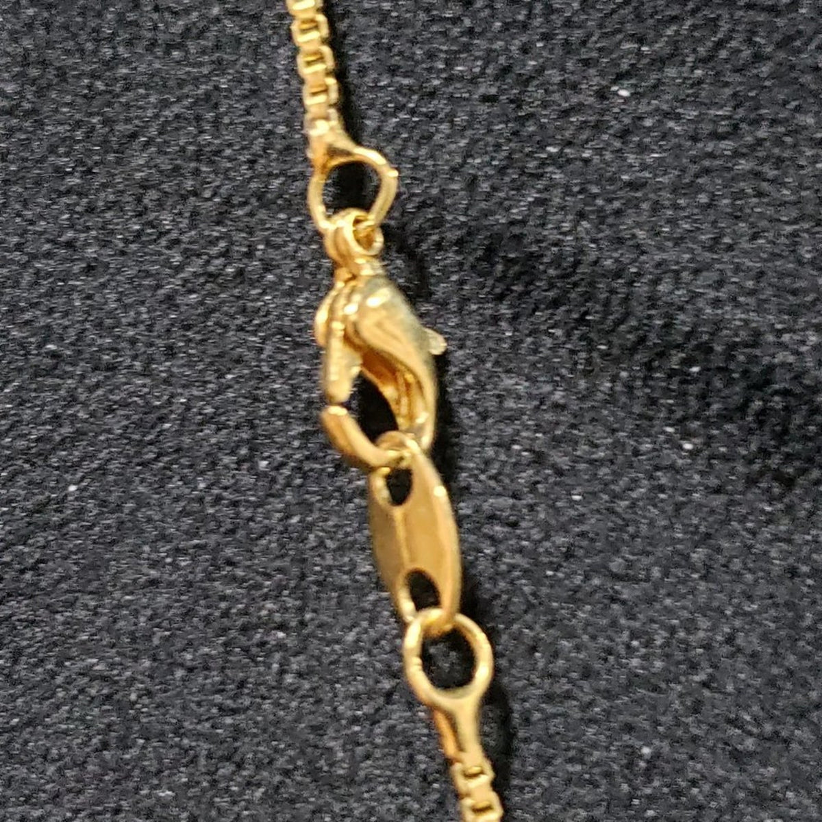 Women Gold Color Matte Gold Locket Pendant Set Necklace