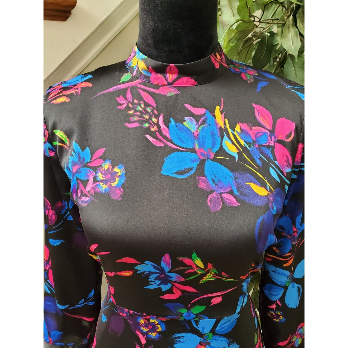 Bar III Women's Black Floral Polyester Mock Neck Long Sleeve Knee Length Dress 4