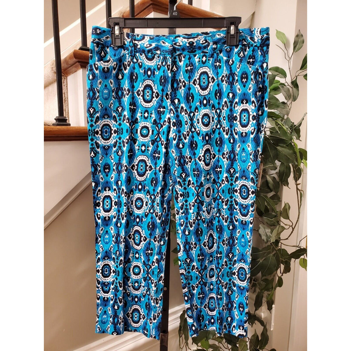 Jones New York Women Blue Cotton Stretch Casual Cropped Straight Leg Pant Size 8