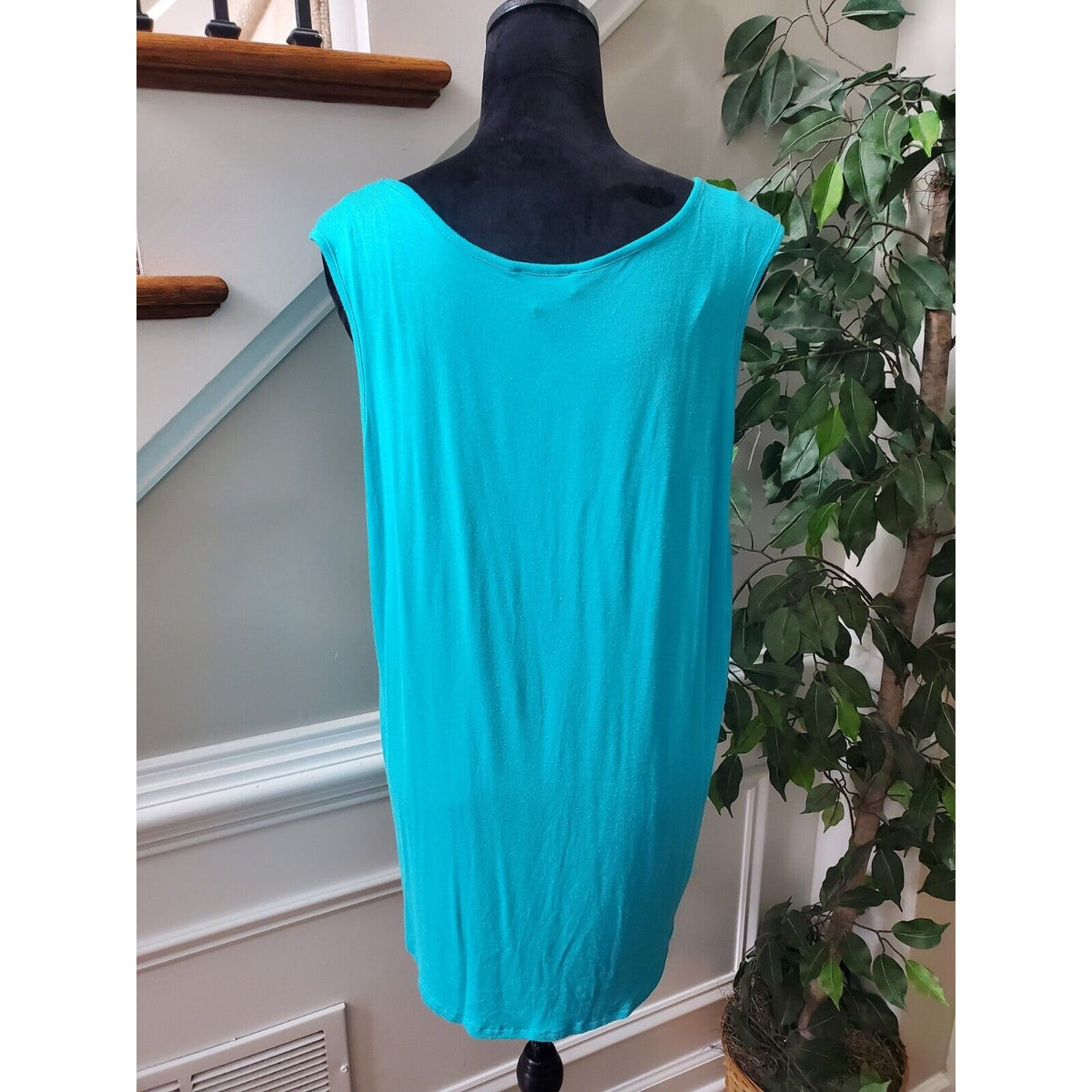 Joseph A Women's Blue Rayon Scoop Neck Sleeveless Casual Top Blouse Size X-Large