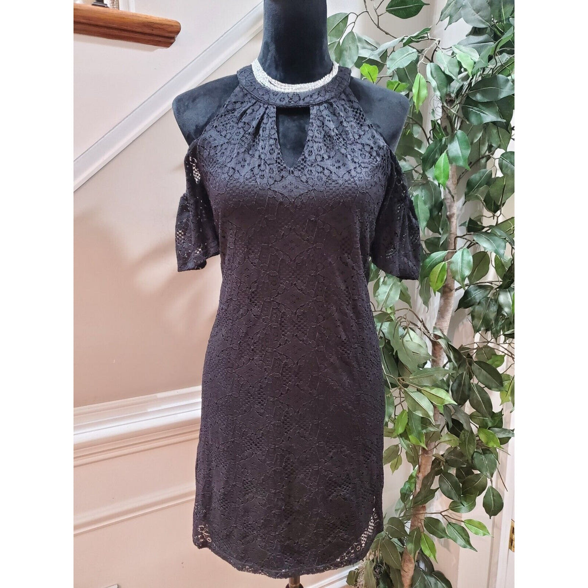 Blue Rain Women's Black Nylon Round Neck Short Sleeve Casual Knee Length Dress S