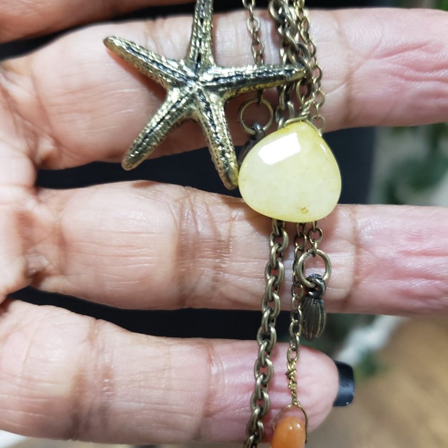 Womens Fashion Yellow Sea Glass Stone and Star Fish Collar Necklace Jewelry