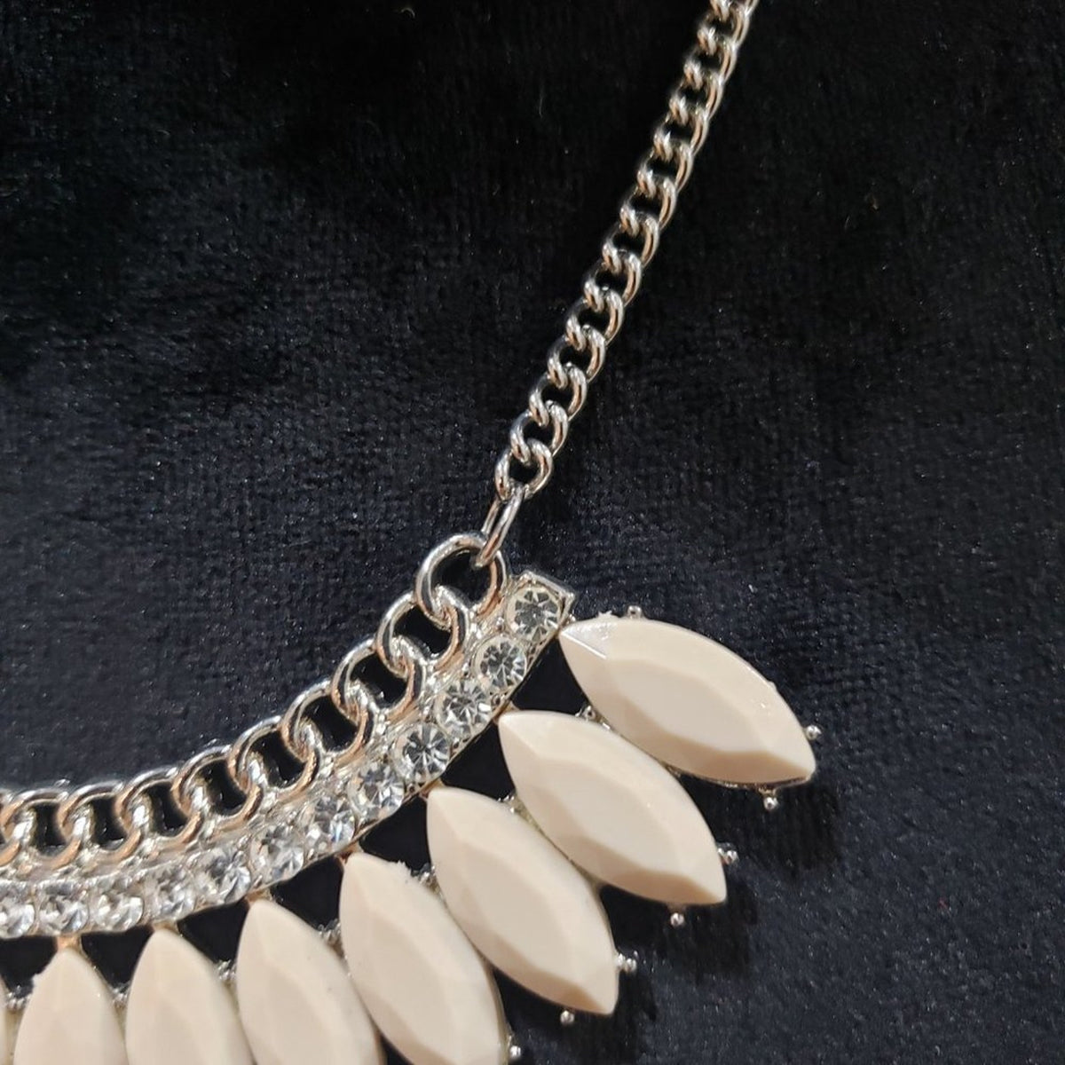 Women's Cream Rhinestone Statement Bib Lobster Clasp Necklace