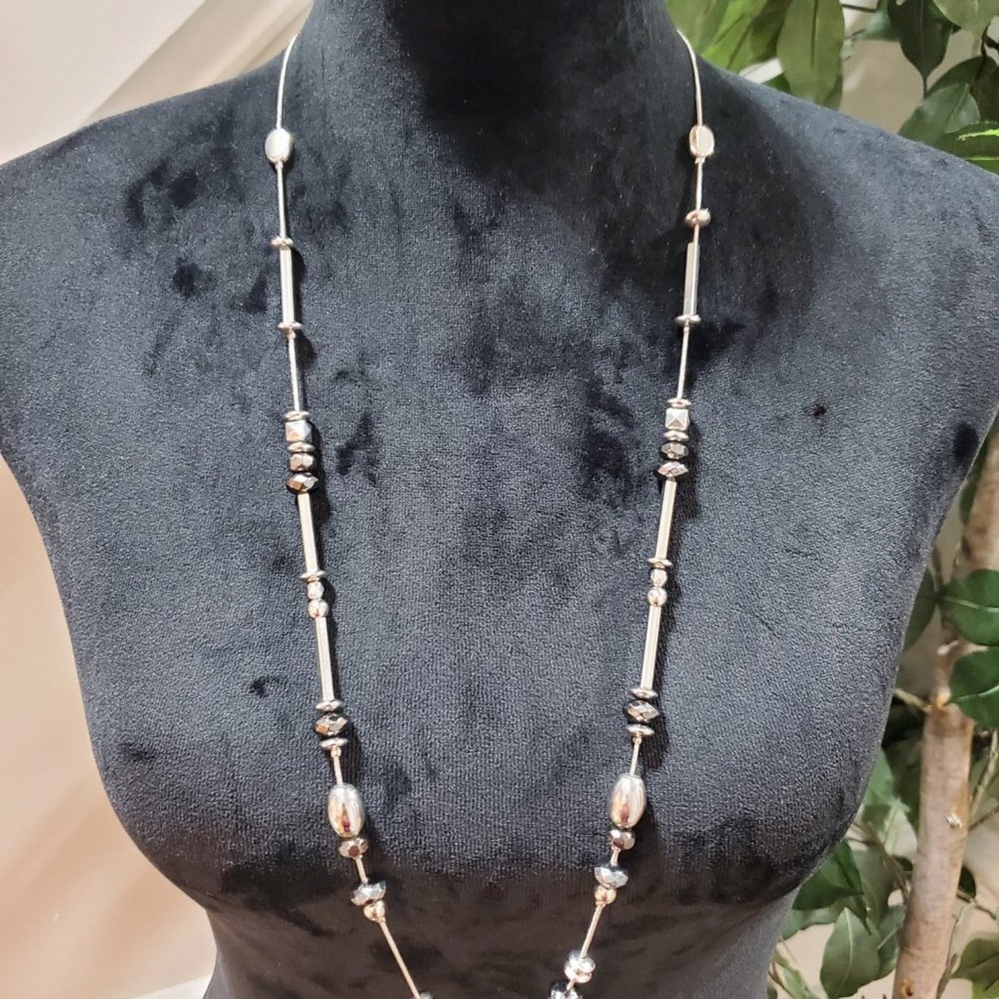 Women's Silver Tube Beaded Fashion Jewelry Necklace