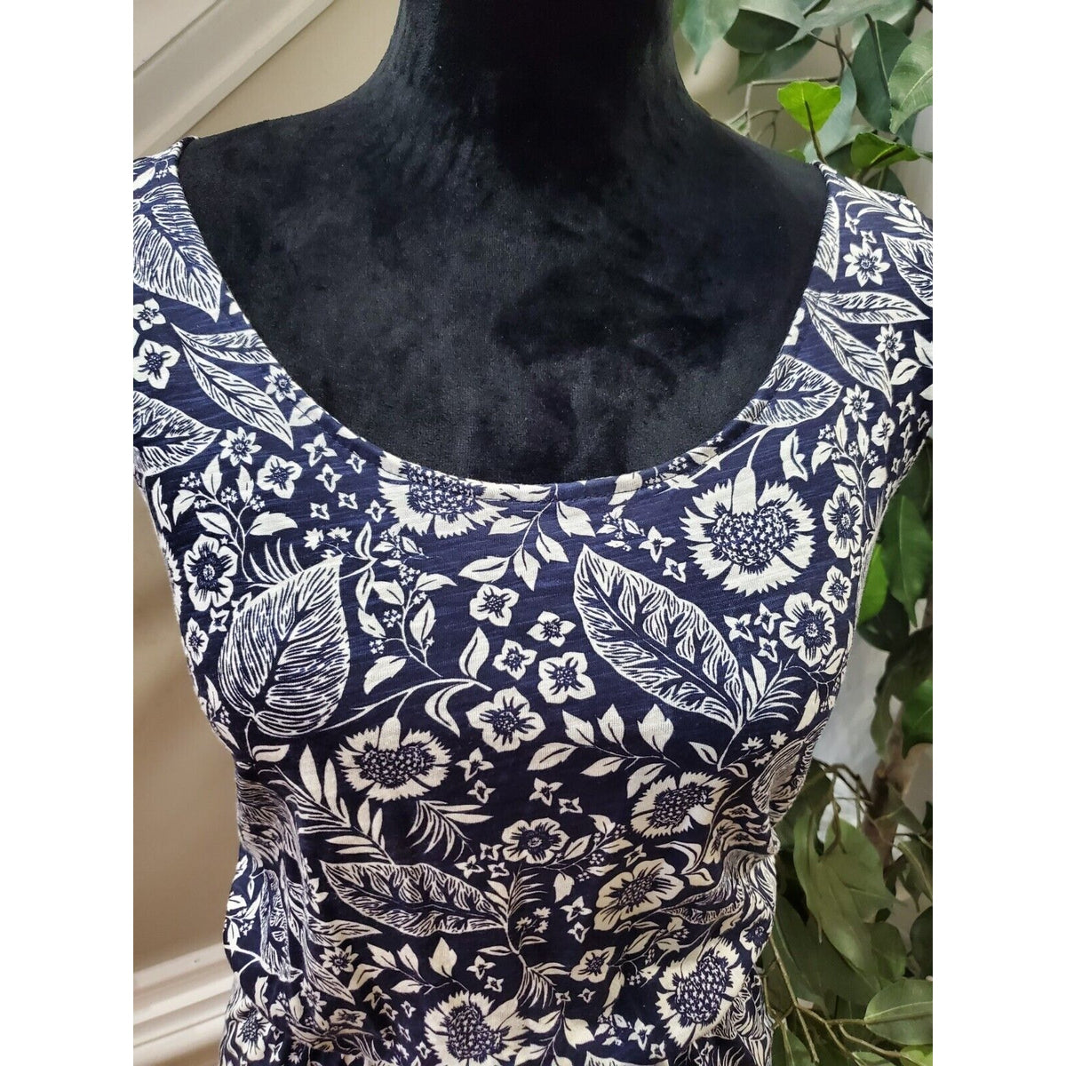 Basic Basique Women Blue Floral Cotton Scoop Neck Sleeveless Knee Length Dress L