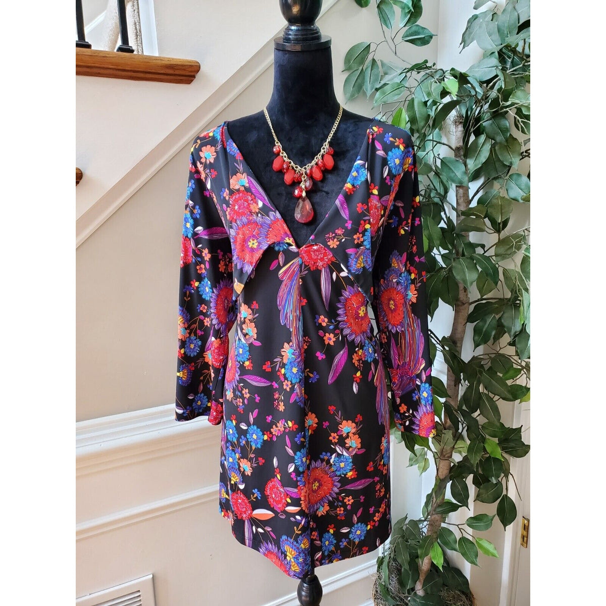 Attitudes Women Black Floral Polyester V-Neck Long Sleeve Top Blouse Size Large