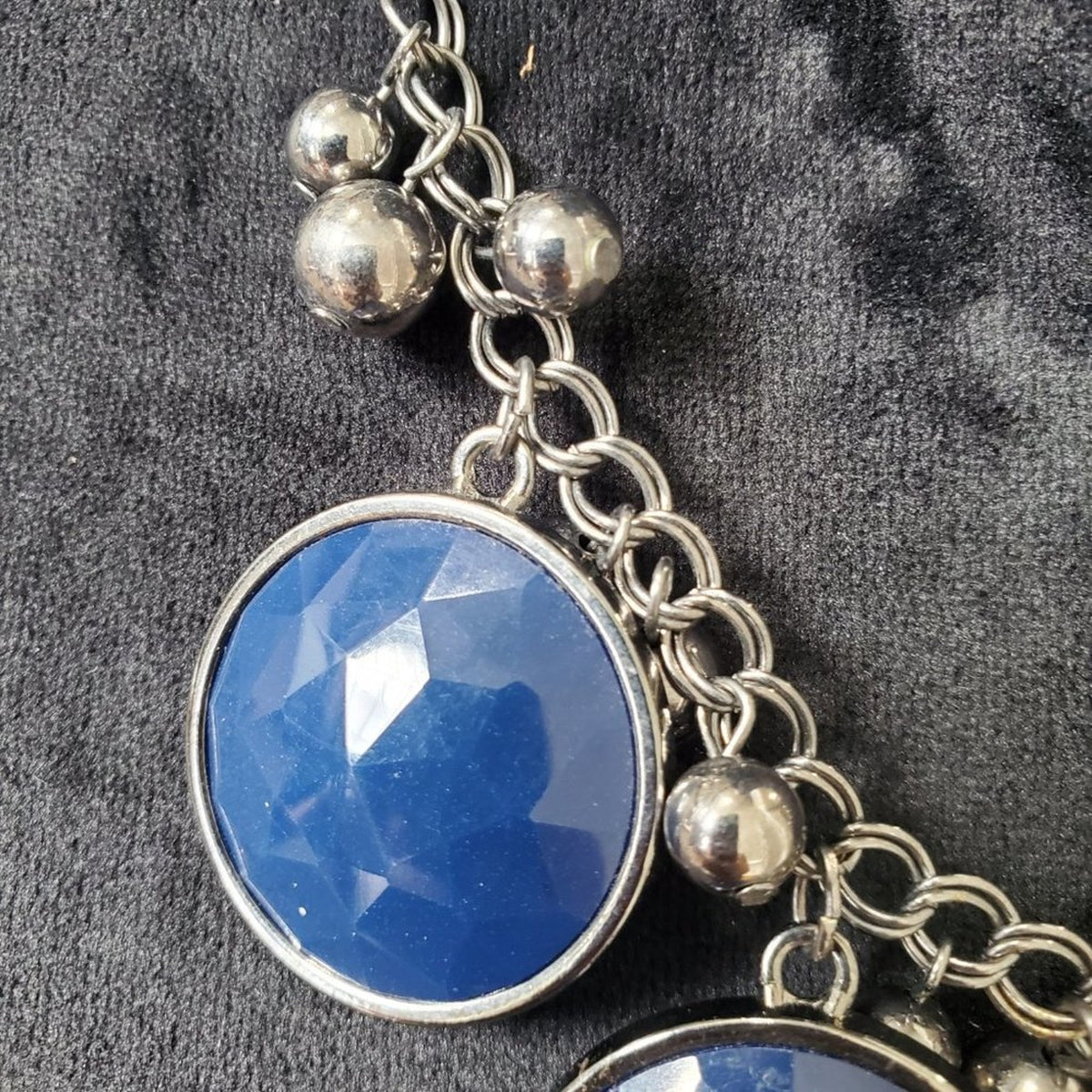 Womens Silver Tone Blue Round Ston with Lobster Clasp Jewelry Necklace