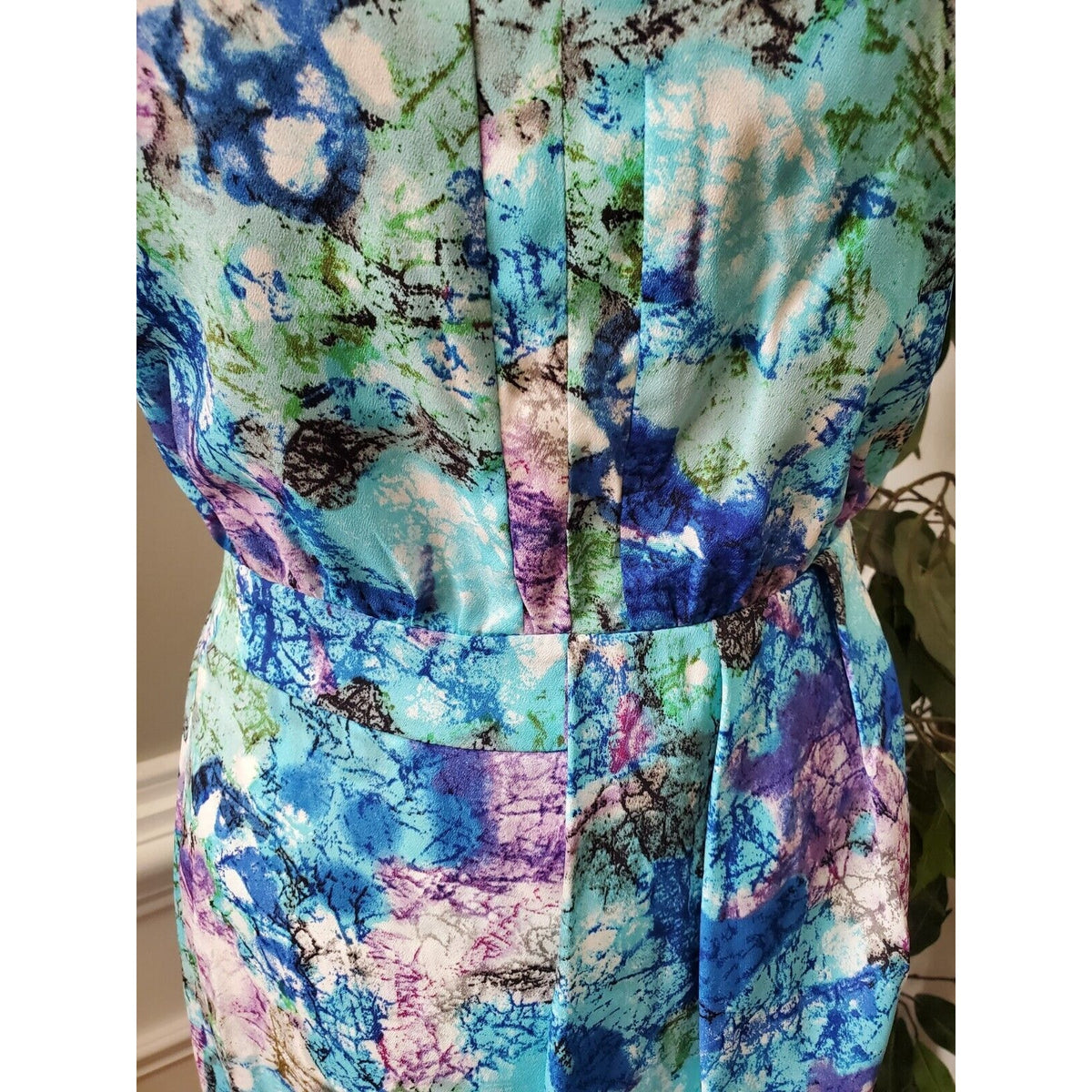Charlie Jade Women Multicolor Polyester V-Neck Sleeveless Knee Length Dress L/G