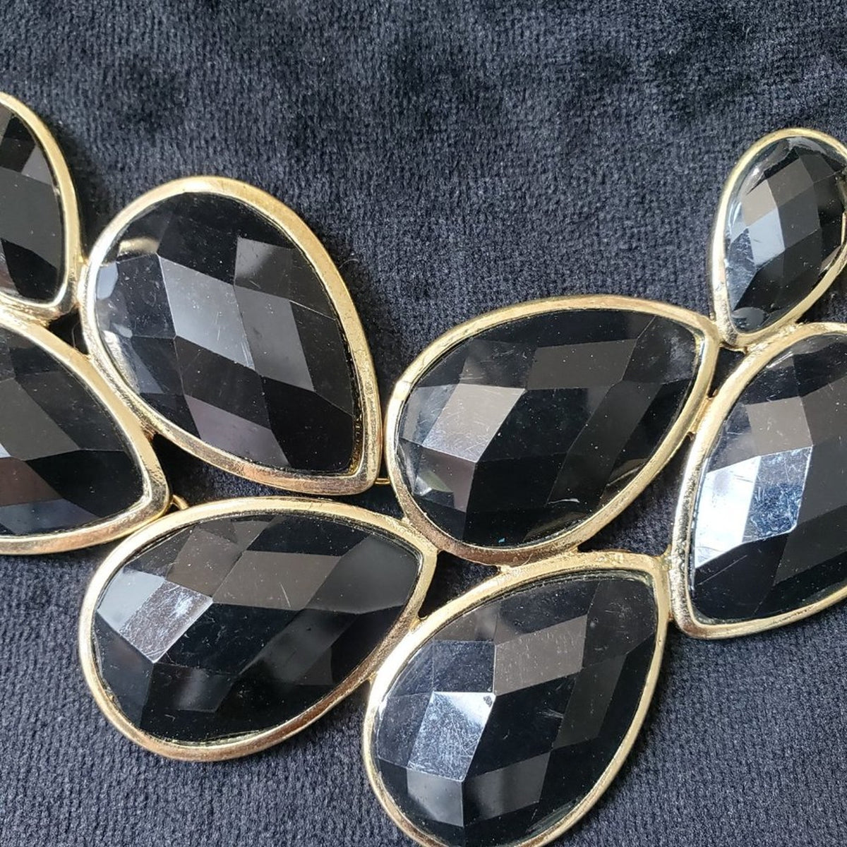 Women's Black Teardrop Beaded Stylish Statement Fashion Necklace