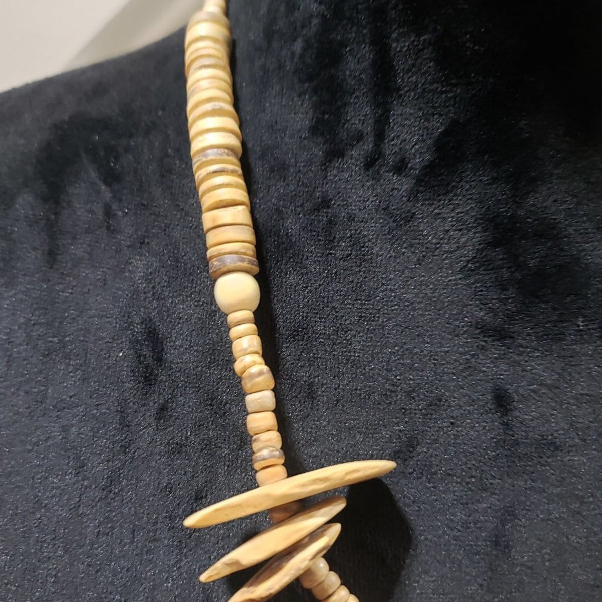 Primitive Beaded Stones Carved Bohemian Wood Lion African Safari Animal Necklace