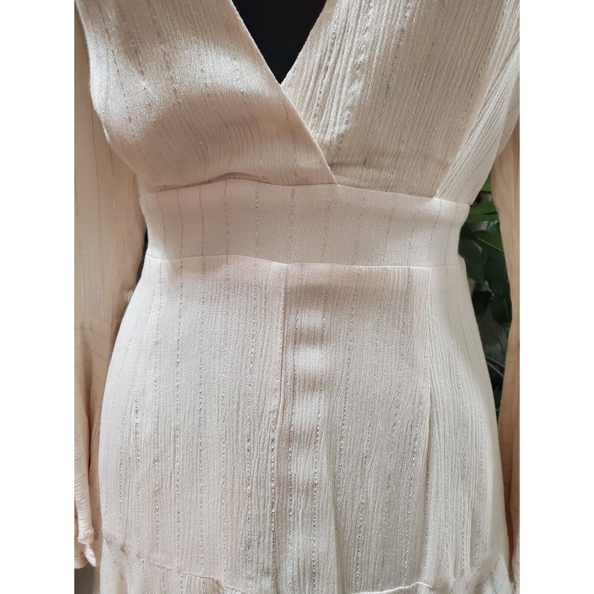 Fashion Nova Womens Ivory Striped 100% Rayon V Neck Long Sleeve 1 Piece Romper M