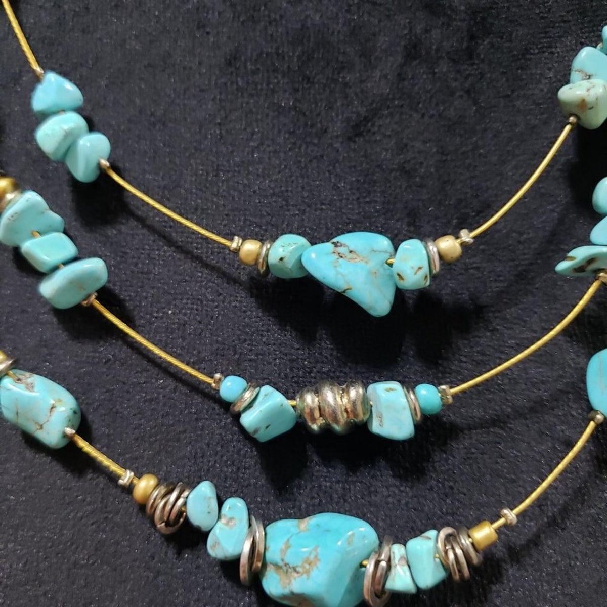 Women Triple Layer Beaded Blue Turquoise Stone Charm Necklace with Lobster Clasp