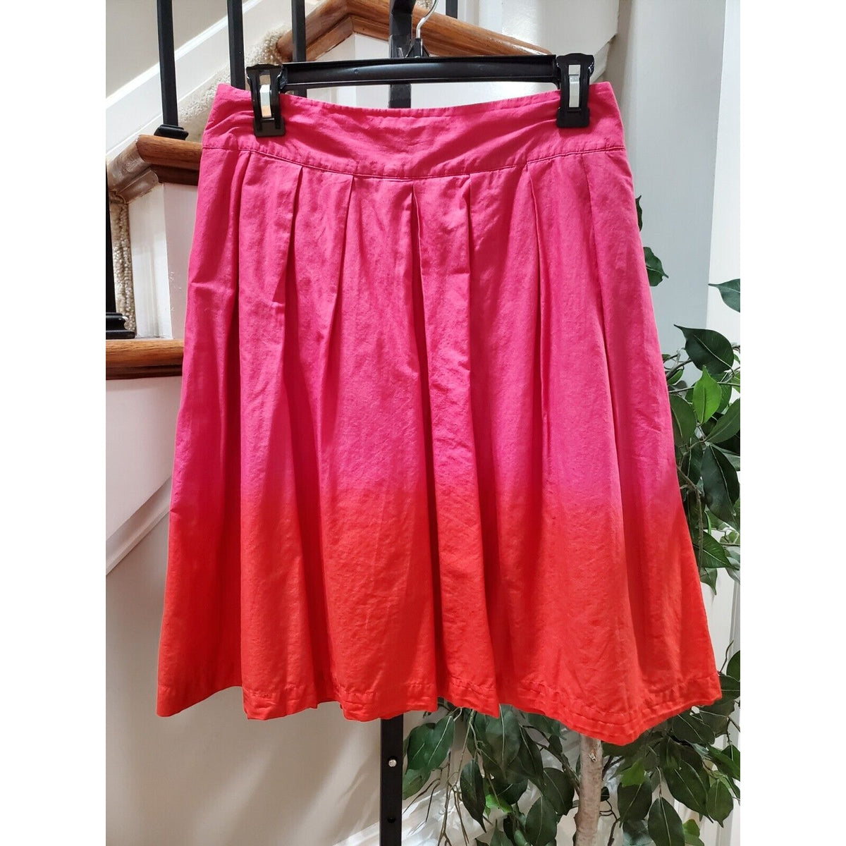 H&M Women's Pink & Red Solid 100% Cotton A-Line Casual Knee Length Skirt Size 6
