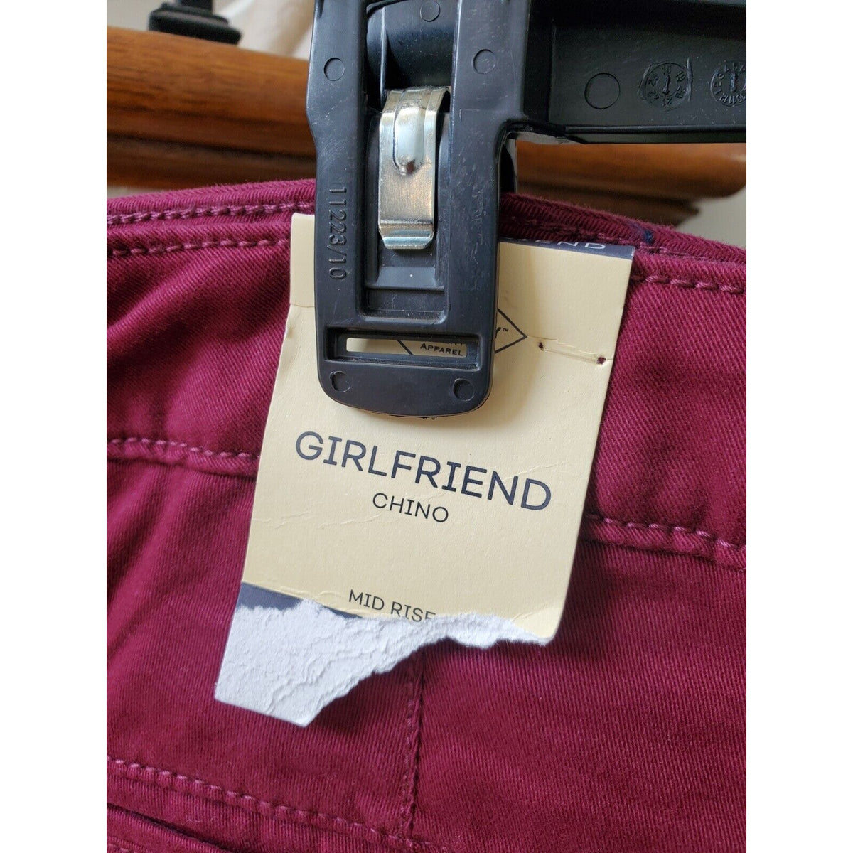 St Johns Bay Womens Red Slash Mid Rise Flat Front Girlfriend Chino Pants Size 18