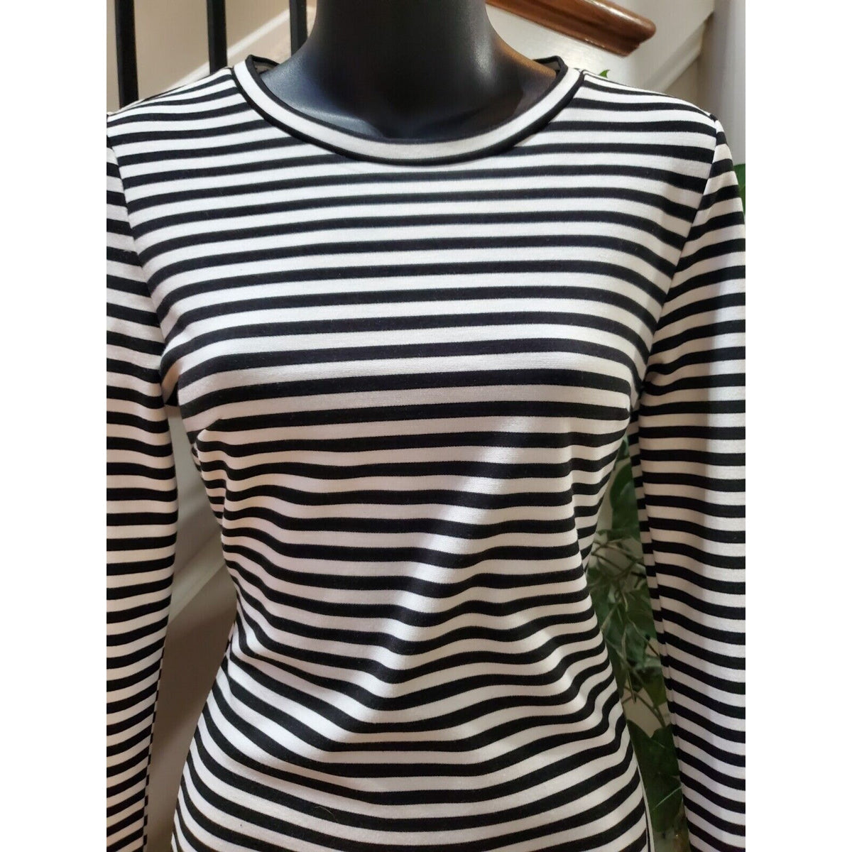 Tea & Cup Black White Striped Long Sleeve Back Zip Knee Length Dress Size Small