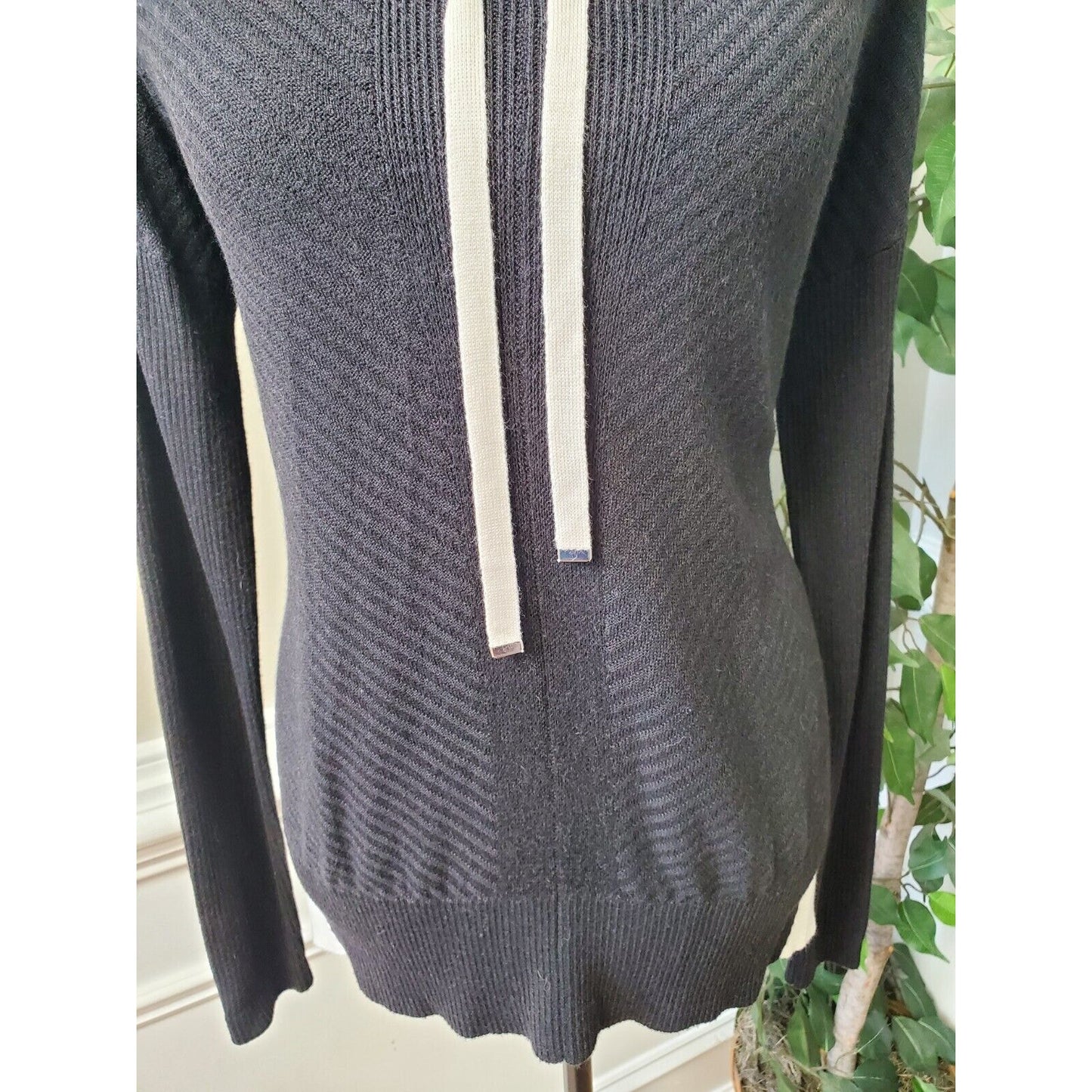 Zuda Women Black Viscose Turtle Neck Long Sleeve Pullover Knit Sweater Size 2XS