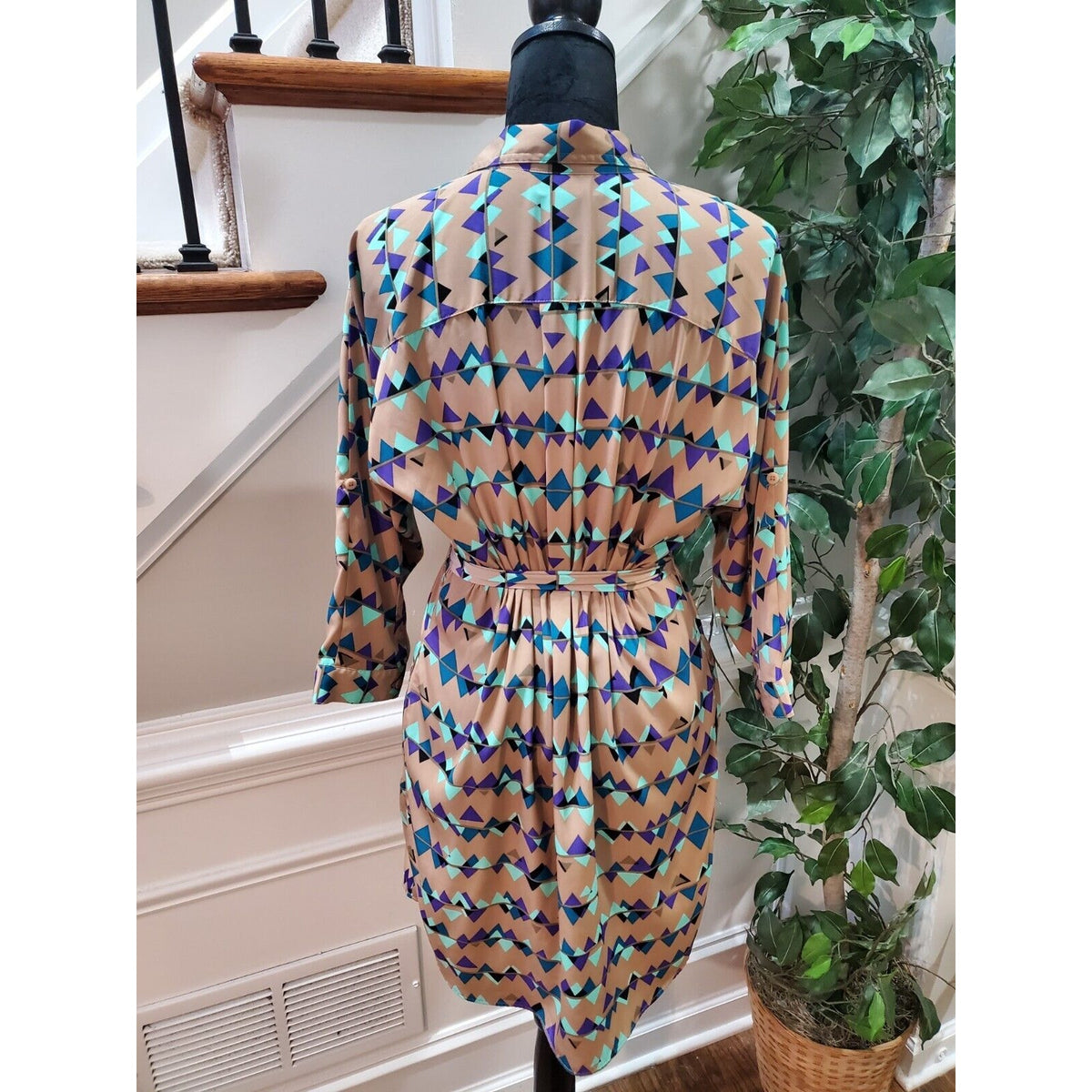 Attention Women's Multicolor Polyester Collared Long Sleeve Knee Length Dress M