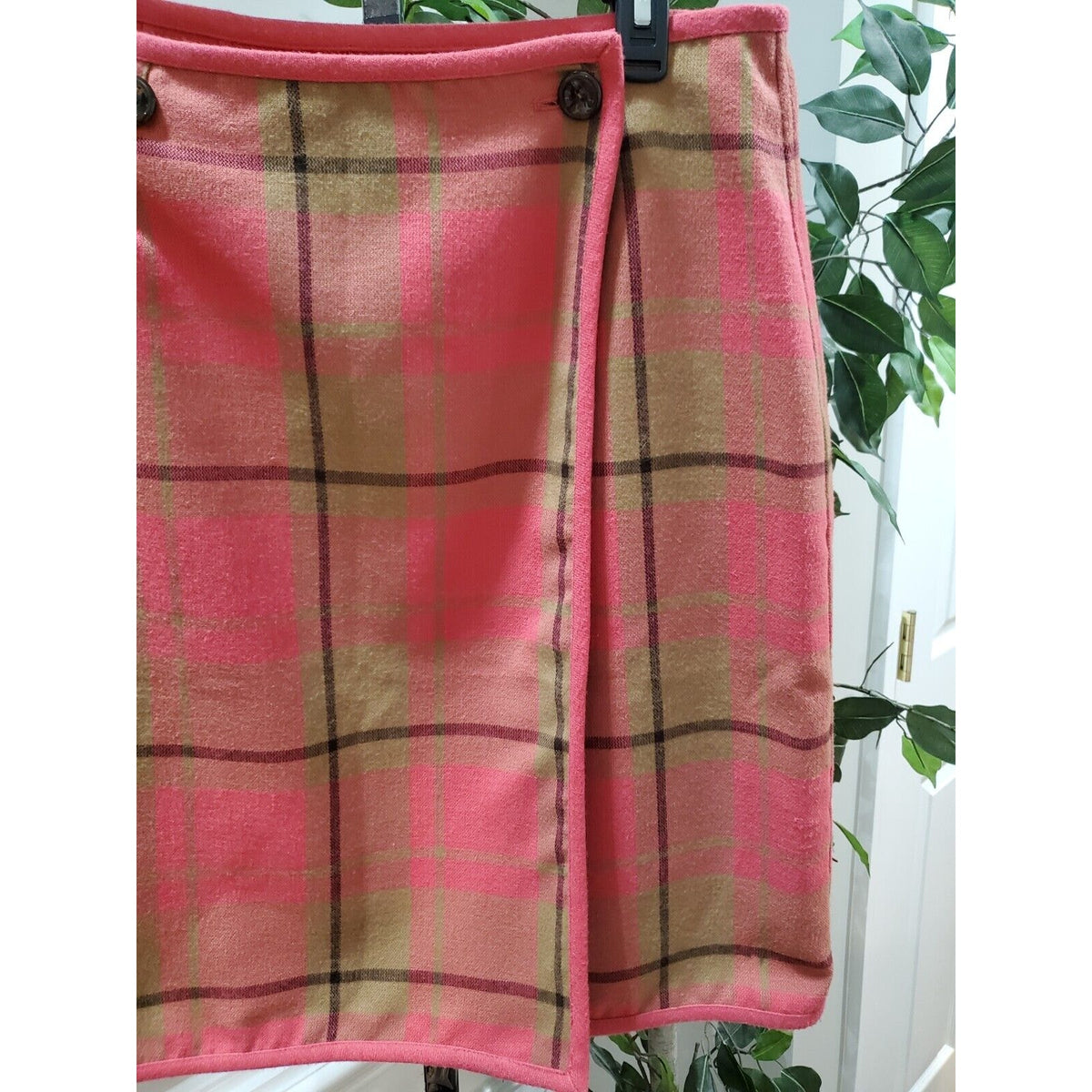 Evan Picone Vintage Pink Plaid Polyester Blend Casual Button Front Skirt Size 12