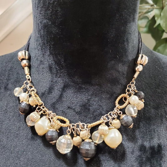 Women's Black & White Round Beaded with Lobster Clasp Fashion Jewelry Necklace