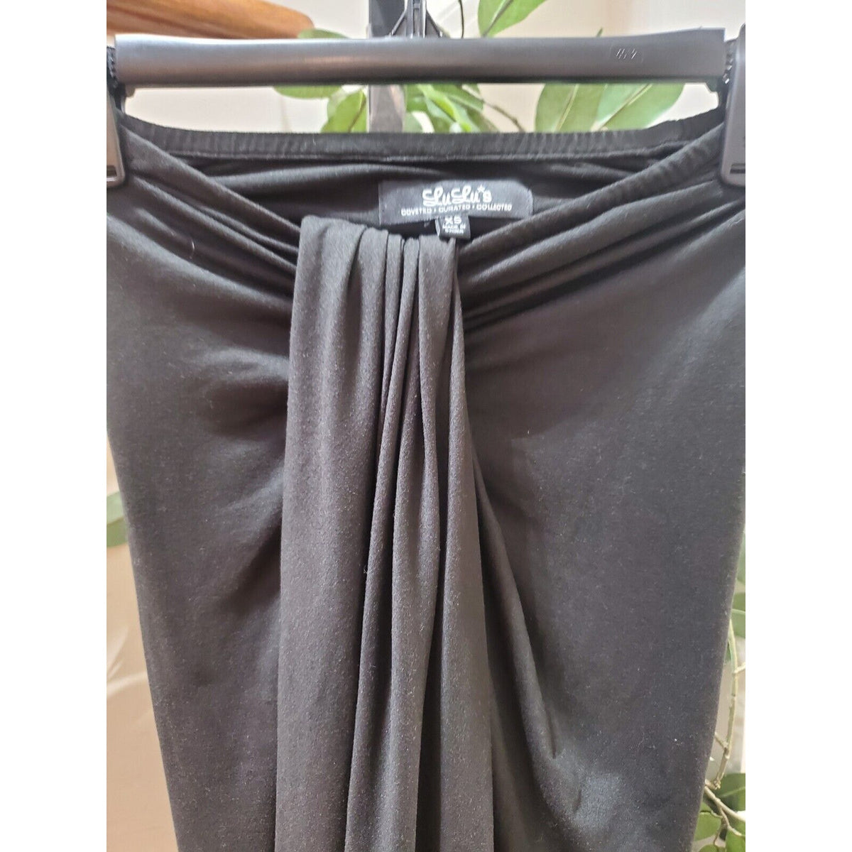 Lulu’s Women's Black Solid Polyester Scenic Drive Midi Skirt Size X-Small