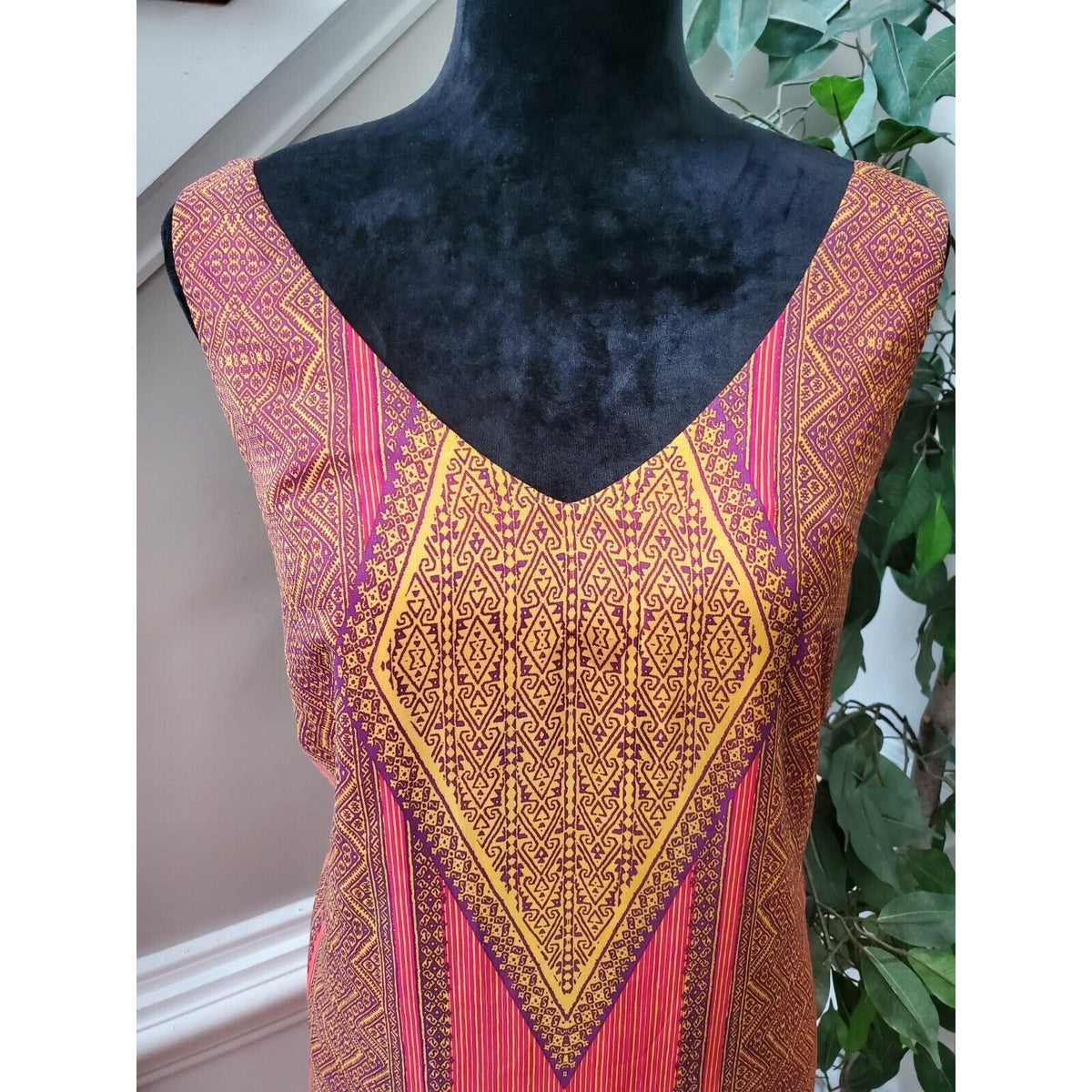 City Triangles Multicolor 100% Polyester V-Neck Sleeveless Knee Length Dress L